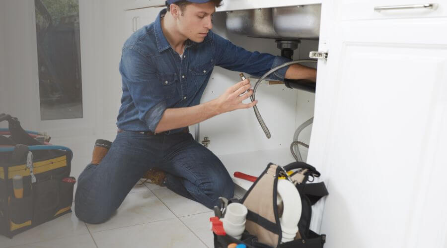 Burst Pipe Repair in Islandia, NY